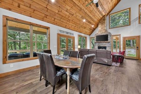 Ellijay, GA 30540 Gilmer County