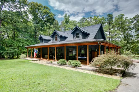 Senoia, GA 30276 Coweta County