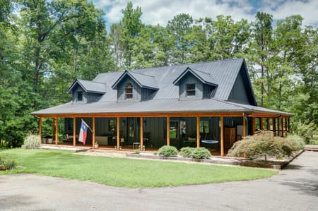 Senoia, GA 30276 Coweta County