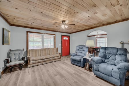 Eastanollee, GA 30538 Stephens County