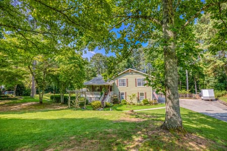 Loganville, GA 30052 Walton County
