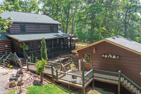 Morganton, GA 30560 Fannin County
