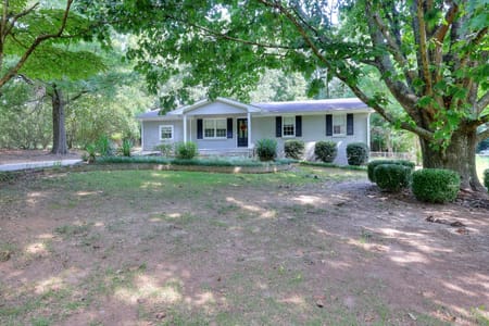 Winder, GA 30680 Barrow County