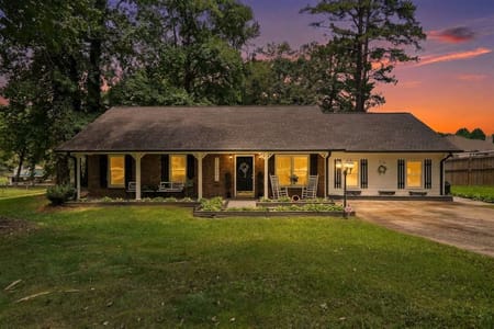 Winder, GA 30680 Barrow County