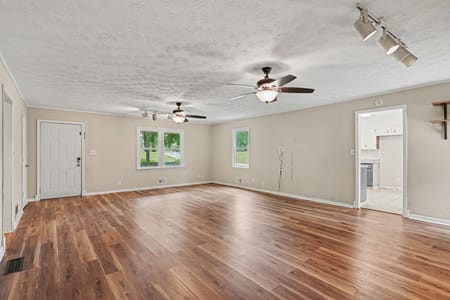 Griffin, GA 30224 Spalding County