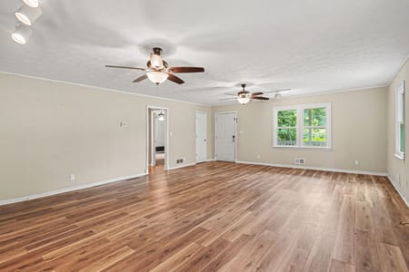 Griffin, GA 30224 Spalding County