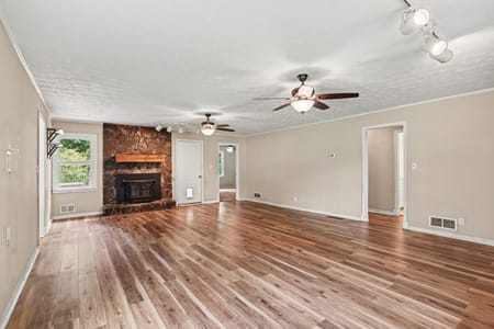 Griffin, GA 30224 Spalding County