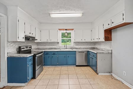 Griffin, GA 30224 Spalding County