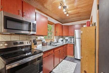 Sautee Nacoochee, GA 30571 White County