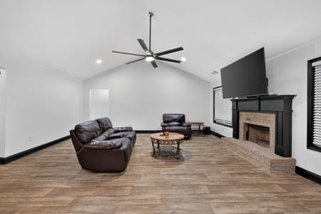 Winder, GA 30680 Barrow County