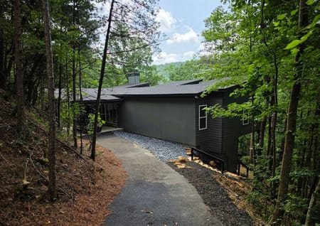 Ellijay, GA 30536 Gilmer County