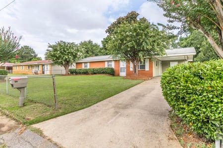 Warner Robins, GA 31088 Houston County