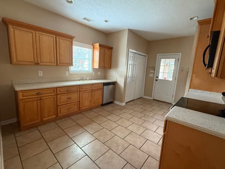 Warner Robins, GA 31093 Houston County