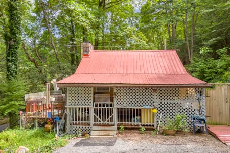 Hiawassee, GA 30546 Towns County