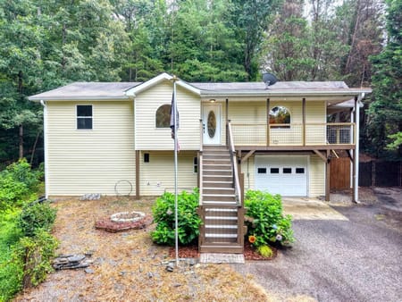 Hiawassee, GA 30546 Towns County