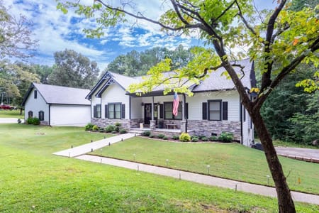 Ellijay, GA 30536 Gilmer County