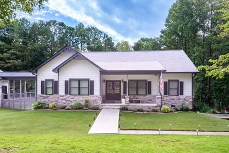 Ellijay, GA 30536 Gilmer County