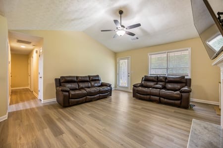 Winder, GA 30680 Barrow County