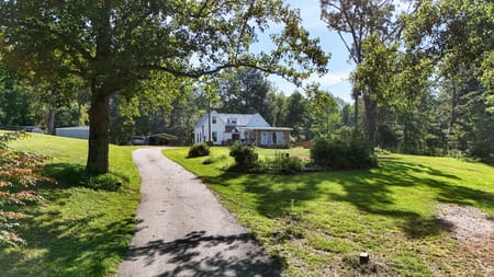 Clarkesville, GA 30523 Habersham County