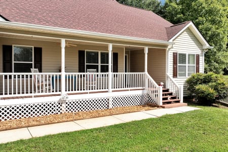 Winder, GA 30680 Barrow County