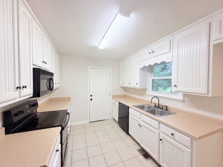 Monroe, GA 30656 Walton County