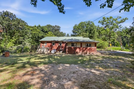 Clarkesville, GA 30523 Habersham County