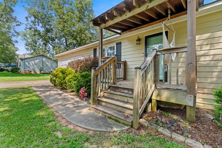 Griffin, GA 30224 Spalding County