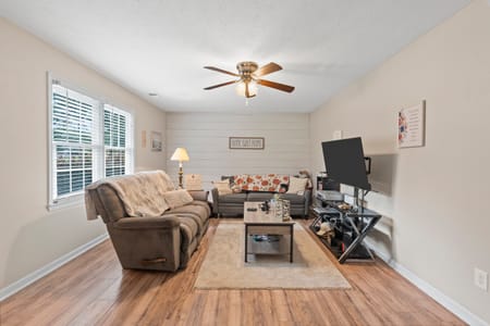 Griffin, GA 30224 Spalding County
