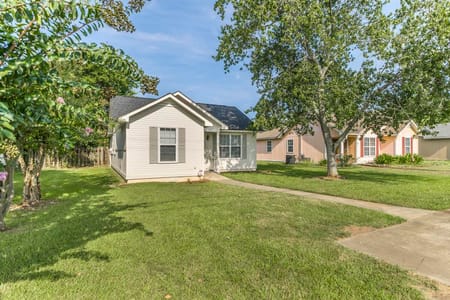 Warner Robins, GA 31093 Houston County