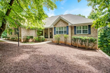 Clarkesville, GA 30523 Habersham County