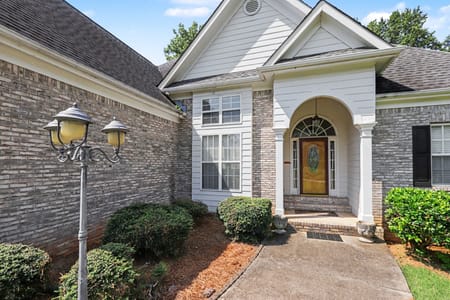 Hoschton, GA 30548 Barrow County