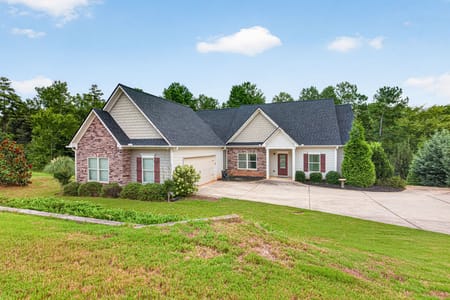 Winder, GA 30680 Barrow County