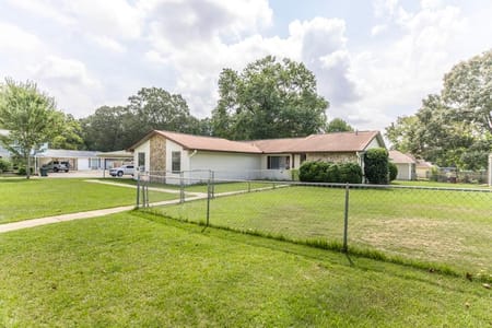 Centerville, GA 31028 Houston County