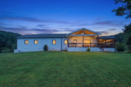 Ellijay, GA 30536 Gilmer County