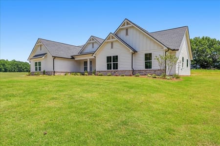 Statham, GA 30666 Barrow County
