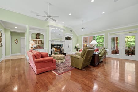Hoschton, GA 30548 Jackson County