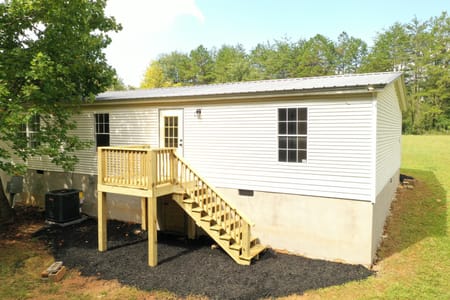 Clarkesville, GA 30523 Habersham County