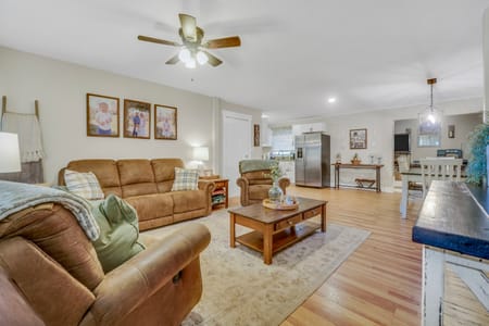 Griffin, GA 30223 Spalding County