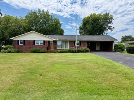 Hartwell, GA 30643 Hart County