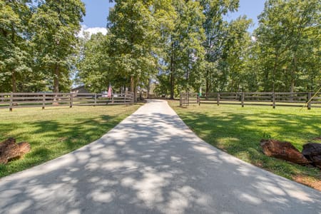 Moreland, GA 30259 Coweta County