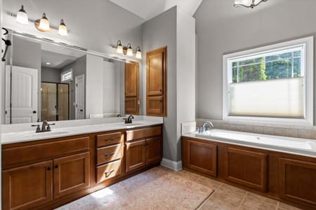 Ringgold, GA 30736 Catoosa County