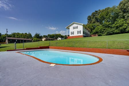 Ringgold, GA 30736 Catoosa County