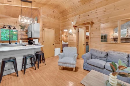 Sautee Nacoochee, GA 30571 White County