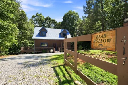 Cleveland, GA 30528 White County