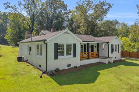 Clarkesville, GA 30523 Habersham County