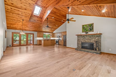 Tiger, GA 30576 Rabun County