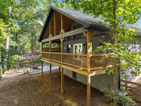 Cleveland, GA 30528 White County