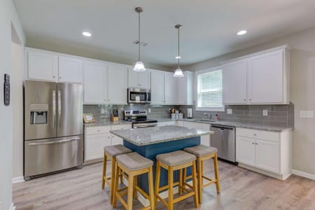 Hoschton, GA 30548 Jackson County