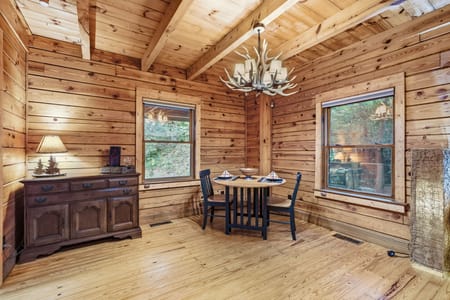 Clarkesville, GA 30523 Habersham County