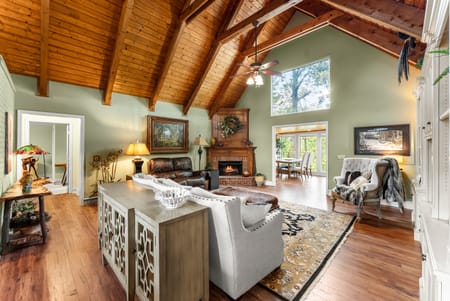 Clarkesville, GA 30523 Habersham County